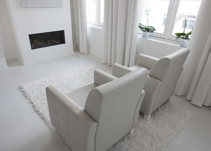 Bossche 3* Ден Бош